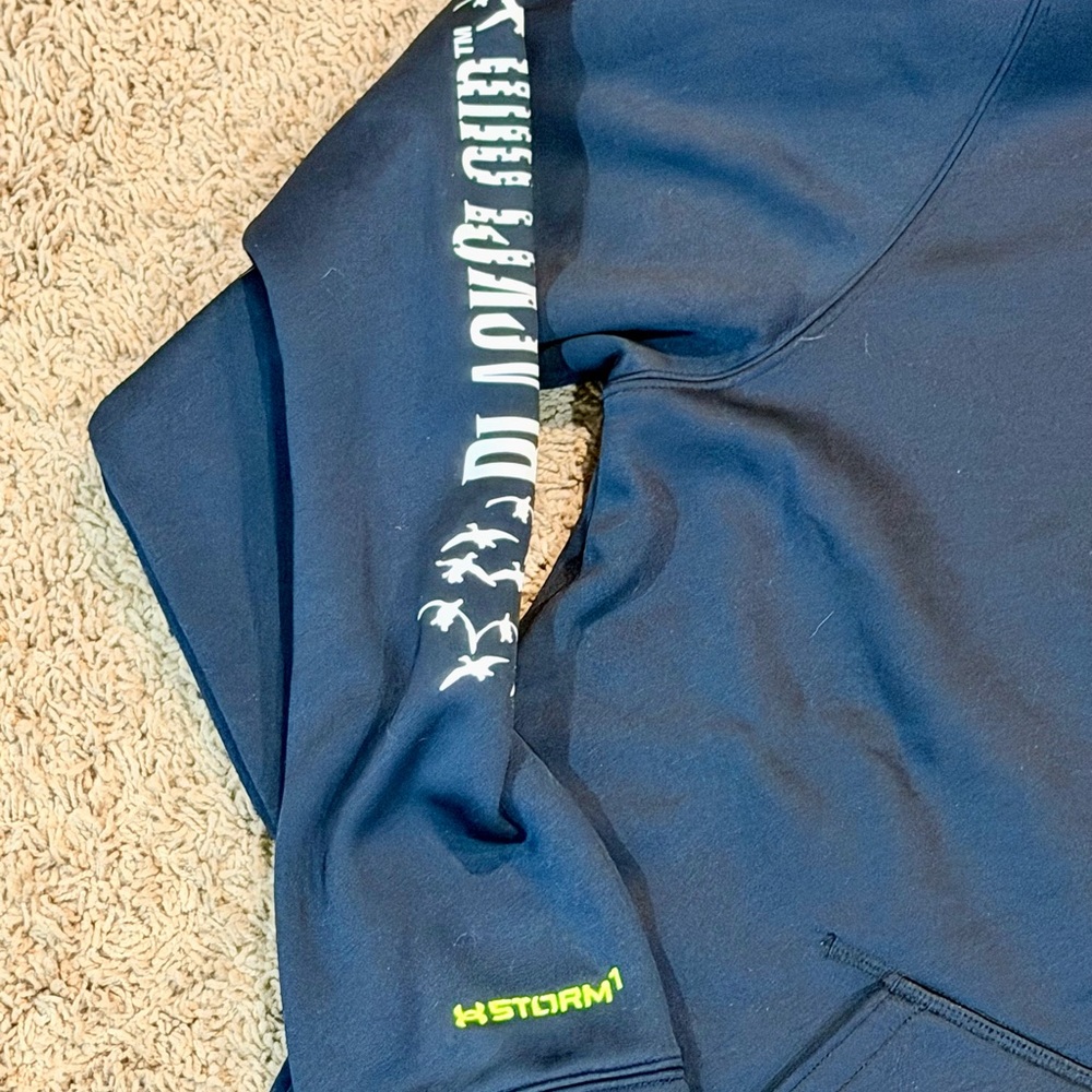 Men’s Under Armour Hoodie, Size M, Loose Fit, Black/Camo Roger’s Sporting Goods - Picture 4 of 7